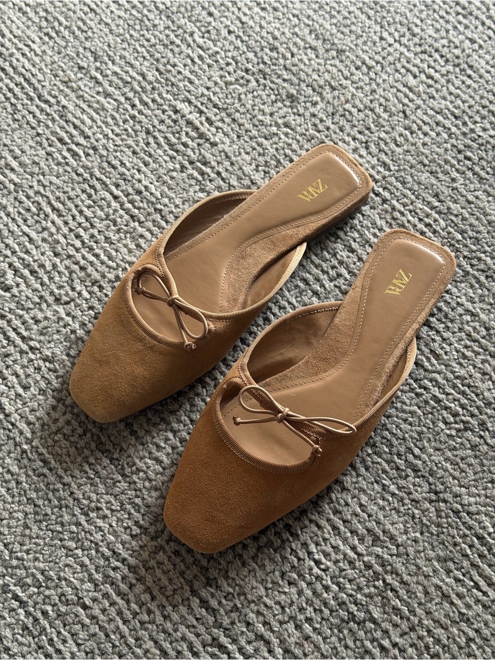 Zara Tan Suede Bow-Detail Slip-On Mules